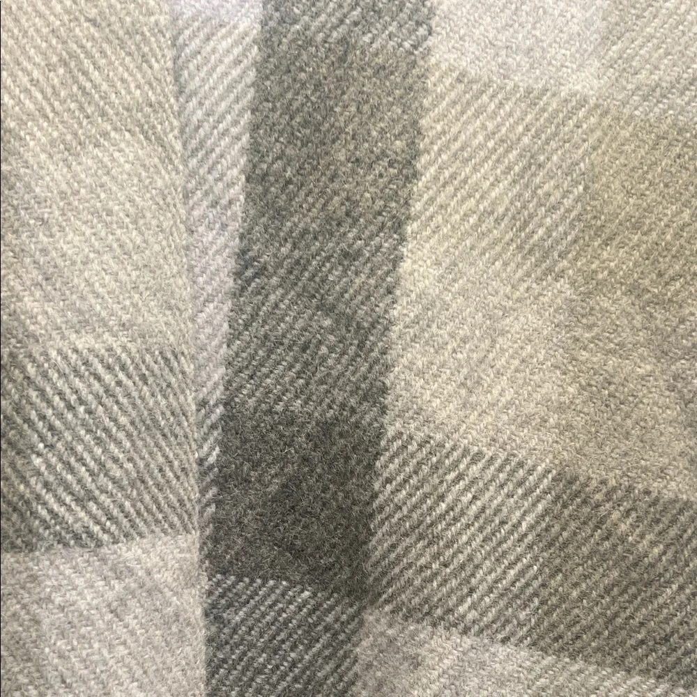 Beige Handwoven Scarf - Picture 3 of 5